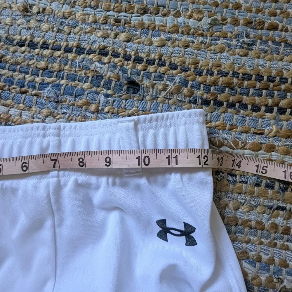 Under Armour Boys White Jogger Pants Youth Medium 10-12 Elastic Waist Logo Athle